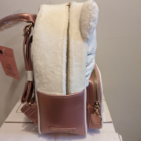 Backpack Her Universe - Picture 2 of 4